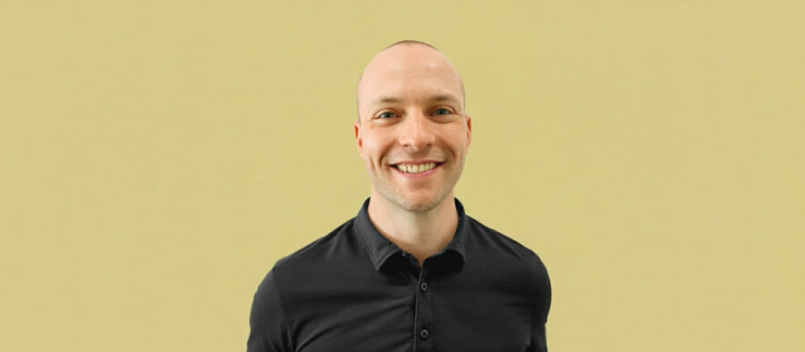 Dr. James McInnes